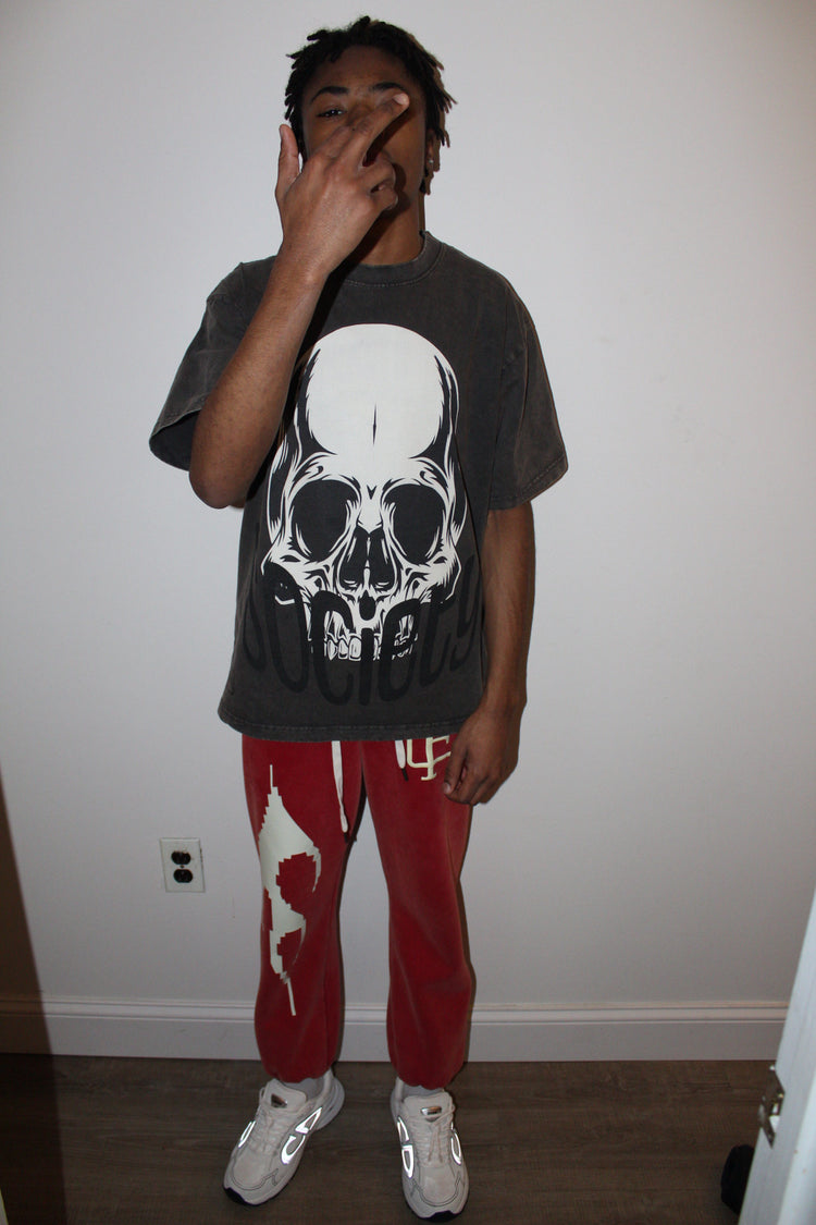 skull society t-shirt (oversized)